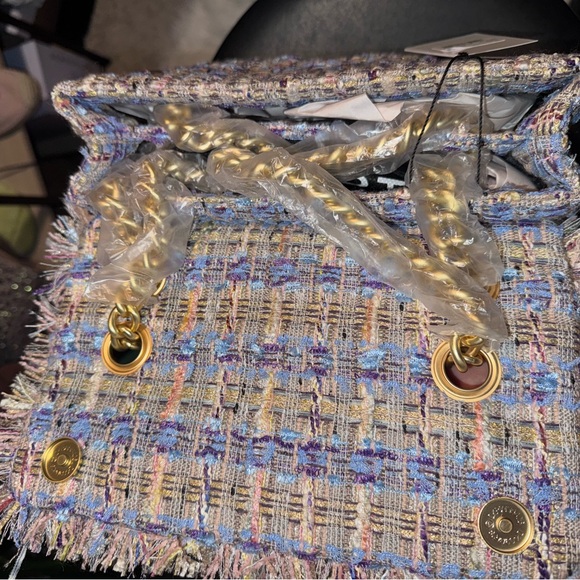 Kurt Geiger MEDIUM Tweed Chain Shoulder Bag –Gold Hardware-NWT 8”x10” - Picture 9 of 12